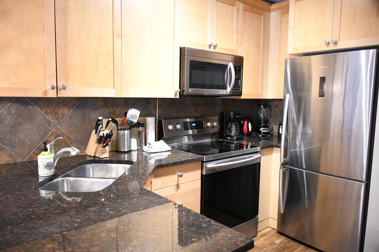 Renovated Chalet At Mystic Springs, Mountain Views, Pets Welcome! Canmore Dış mekan fotoğraf